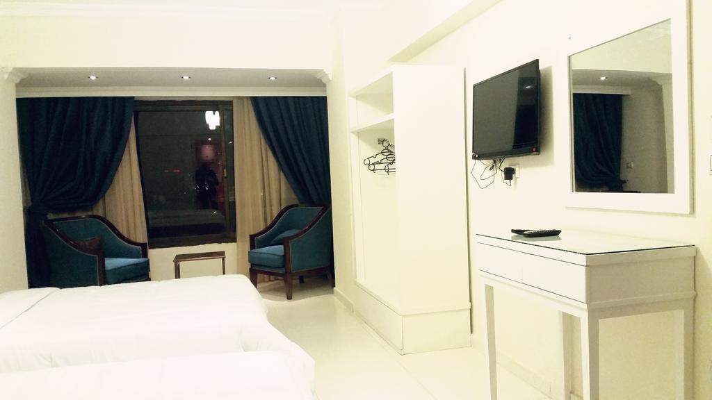 Nile Boutique Hotel At Nile Plaza Giza Rum bild